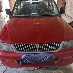 Mitsubishi Montero Sport 1997