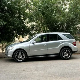 Mercedes-Benz ML350 2008