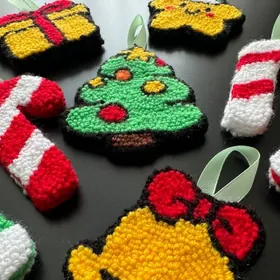 Новогодние игрушки