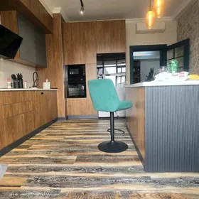 ГУРТЛИ, 4-КОМН. ПОЛУЭЛИТКА