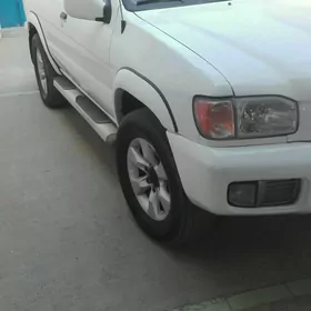 Nissan Pathfinder 2003