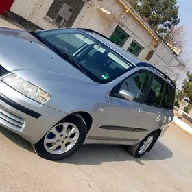 Fiat Albea 2004
