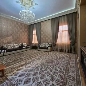 Moskowskiy elitka 4 komnat