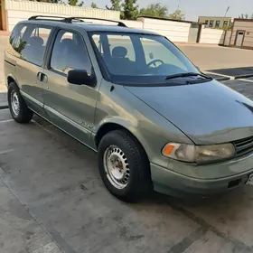Nissan Quest 1995