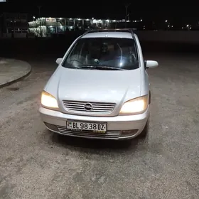 Opel Zafira 2002