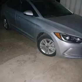 Hyundai Elantra 2018