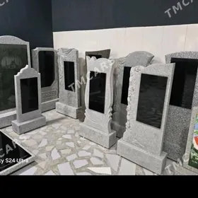 yadygarlik daslara at yazmak