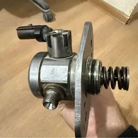 Ford expedition Wisoki nasos