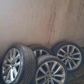 Бмв диска р19