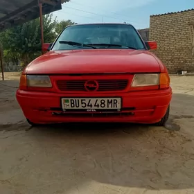 Opel Astra 1993