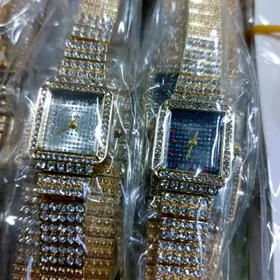 Женские часы новый