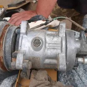 kompresir uly tehnika cat