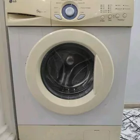 Kir ýuwujy enjam (kirmaşyn)