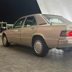 Mercedes-Benz 190E 1987