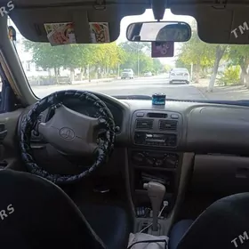 Toyota Corolla 2000
