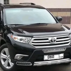 Toyota Highlander 2011