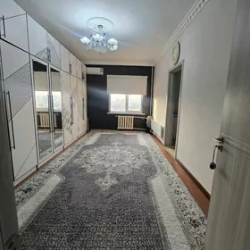 Satlyk jay Mir3 5/2 etaj 3kom