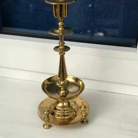 Подсвечники