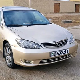 Toyota Camry 2004