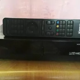 Тюнер XCRUISER. XDSR420HD