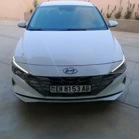 Hyundai Elantra 2021
