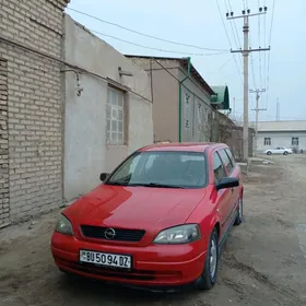 Opel Astra 2005