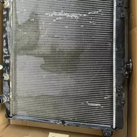 Land cruiser 100 radiator