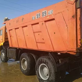 Kamaz 6520 2005