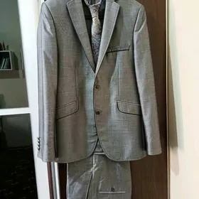 Oglan kostyum jalbar