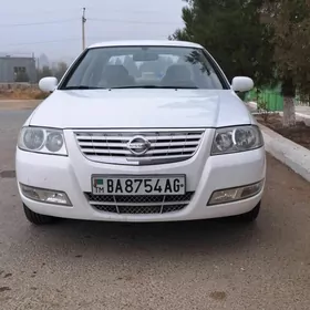 Nissan Sunny 2010