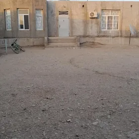 Balkonowa jaỳ satlyk