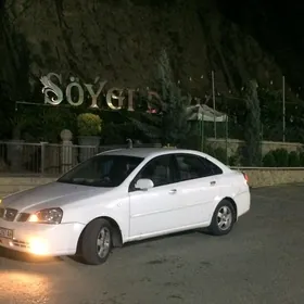 Daewoo laçetti Awarinni