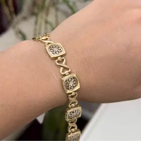 Gyzyl yerewan braslet