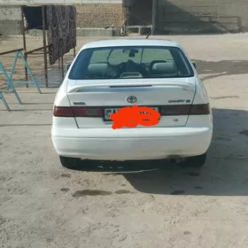 Toyota Camry 1998