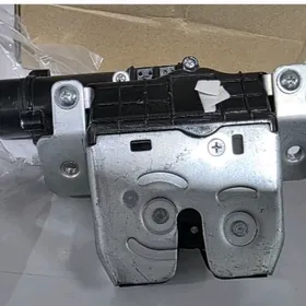 Bagaz zamok Kia Sorento 21