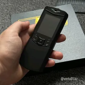 VERTU TELEFON SLIDER PROSTOY
