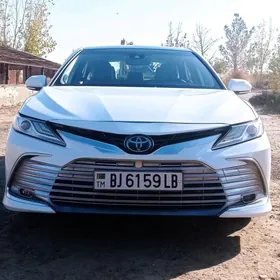 Toyota Camry 2022