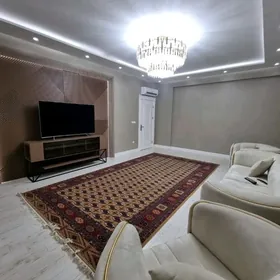 НЕФТЕГАЗ ЭЛИТКА 3 КОМНАТЫ