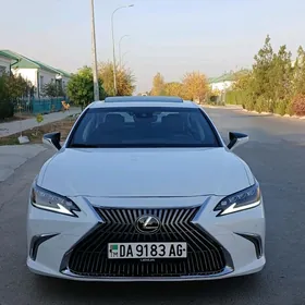 Lexus ES 350 2020