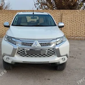 Mitsubishi Montero Sport 2019