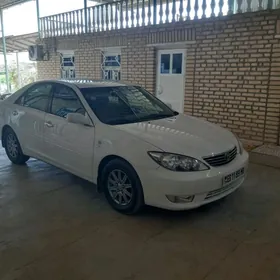 Toyota Camry 2003