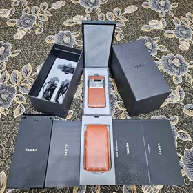 Vertu signature Touch telefon