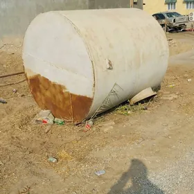 бочка для воды 5 т.