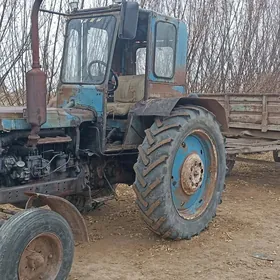MTZ T-28 2000