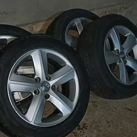 Королла диска R16