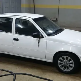 Daewoo Nexia 1995
