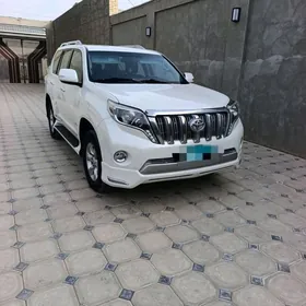 Toyota Land Cruiser Prado 2013