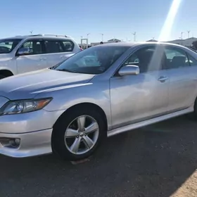Toyota Camry 2011