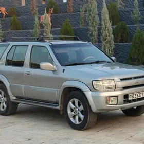 Infiniti QX4 2002
