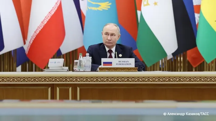 Wladimir Putin Aşgabat Jarnamasynyň taslamasyna ýokary baha berip, ony goldady